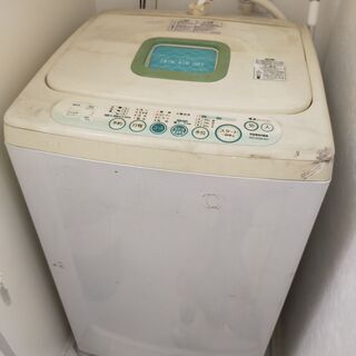 洗濯機汚れありますがまだまだ使えますので無料でお譲りします