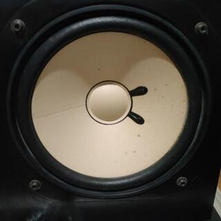 YAMAHA NS-10M ETA PD11LV Peavey CS200Xの画像
