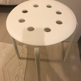 イケア　ドレッサー の画像