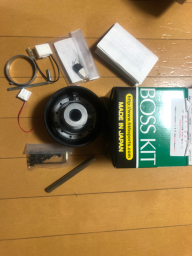 売れないので値下げしました　ステアリングボス　HKB OT-237