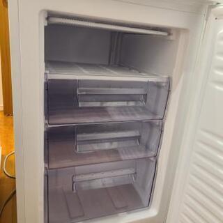 2018年製　小型冷凍庫　シャープ　FJHS9X　86L 直冷式の画像