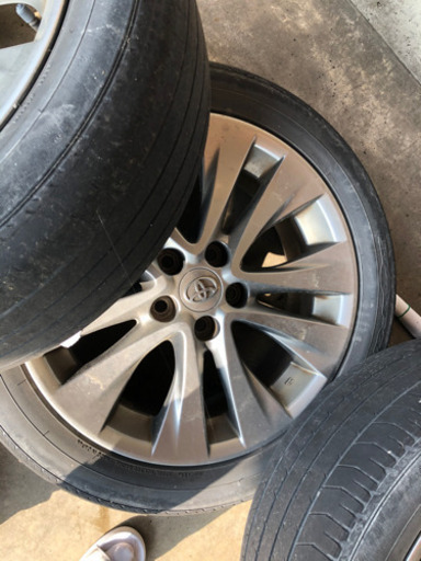 20アルファードタイヤホイール