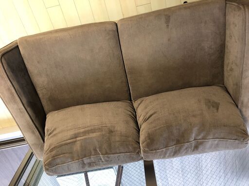 【美品】オシャレな二人がけの茶色ソファ　美品