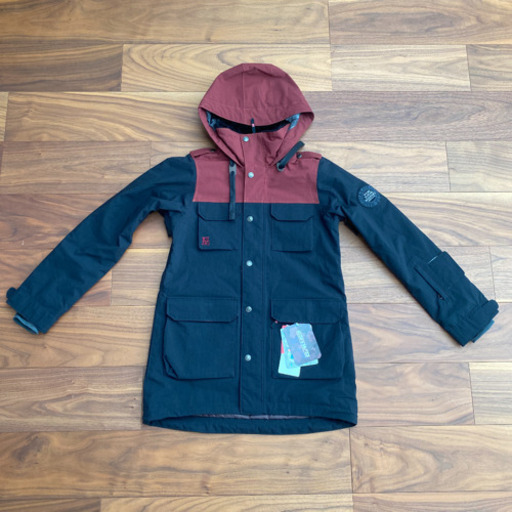 【新品未使用】スノボーウェア　レディース　Sサイズ