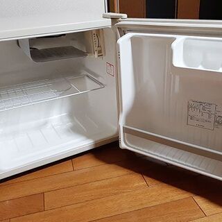 9r35 22年製 1ドア 小型冷蔵庫 JR046ML01WH 一人暮らし 単身