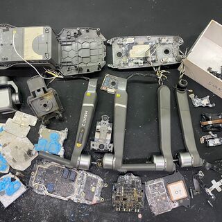 ★ドローンの修理ならお任せください★全国郵送受付〜DJI Mavic Pro/Mavic Air/platinam/SPARK アーム折れや、ジンバル故障、本体の傷などの補修や外装の交換、水没修理や、墜落による故障も修理可能です！ - 生活トラブル