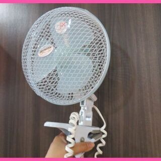 美品直径１８ｃｍのクリップ式扇風機をお安くお譲りいたします！