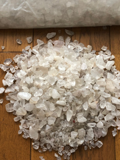 水晶10kg plusアルファ　プラス約5kg？