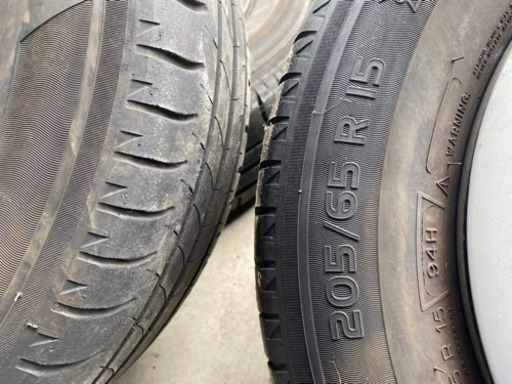 ステップワゴン純正　ミシュランタイヤ付き　205/65R15 ４本　車検などに