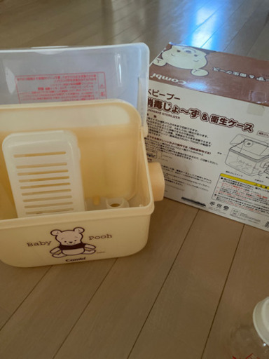 調乳セット　哺乳瓶、ポット、消毒用品など