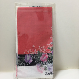 【新品】花柄ハンカチの画像