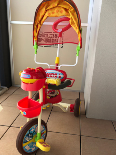 三輪車　アンパンマン
