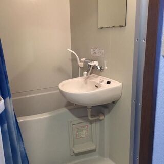 【3駅3線利用可】オレンジストリート沿い南堀江マンション　保証人なし相談可！初期費用激安 − 大阪府