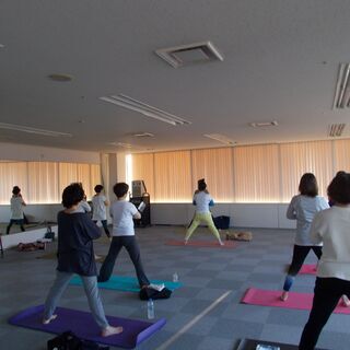 10月11日（日）たっぷりヨガ - 和歌山市
