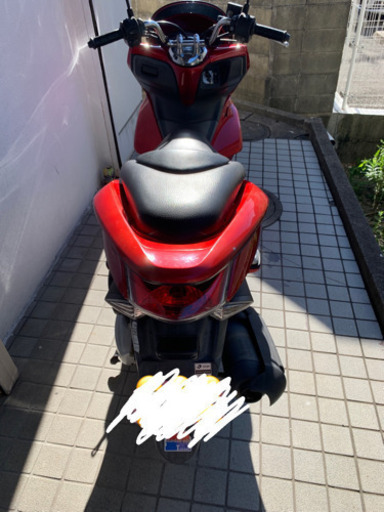 PCX 125cc レッド