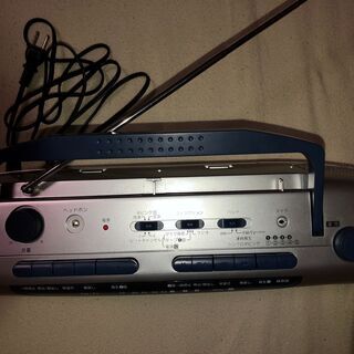 SANYO U4-W33 ダブル ラジオ カセット レコーダー 2009年製の画像