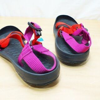 【苫小牧バナナ】□未使用保管品□Columbia/コロンビア/キープストラップ/サンダル/カジュアルシューズ/YU3776/赤/28cm/定価\6900☆♪の画像