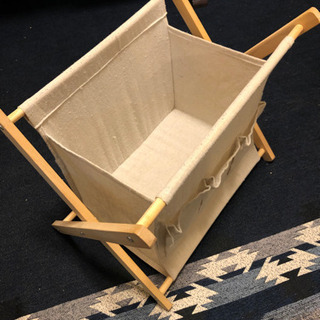 折り畳み布製物入れ