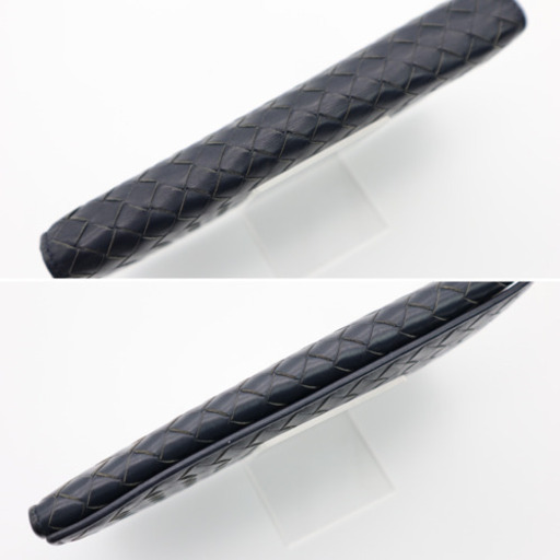 《BOTTEGA VENETA イントレチャート二つ折り長財布ネイビー》Bランク