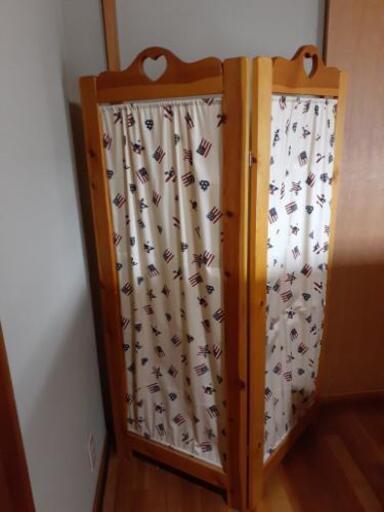 パーティション　パイン材手作り家具