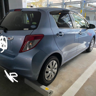 ヴィッツ　車の画像
