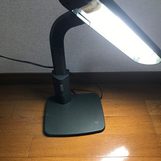 デスクライトの画像