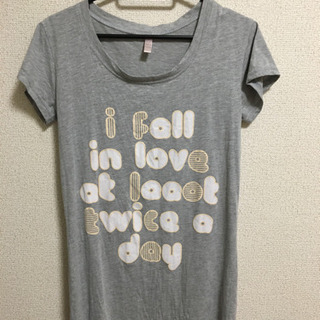 Tシャツ