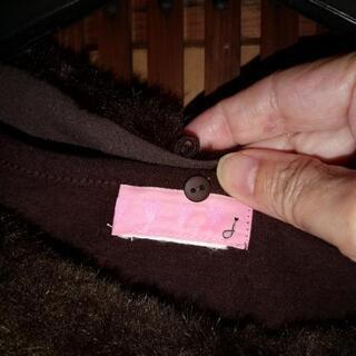 Tシャツのボア付き(取り外し自由)の画像