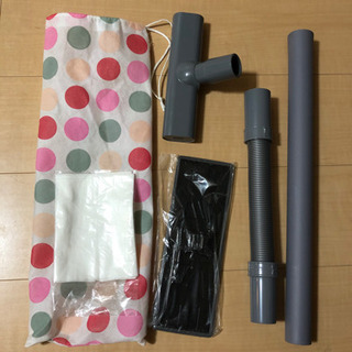 掃除機 スティッククリーナー 付属品全て有りますの画像