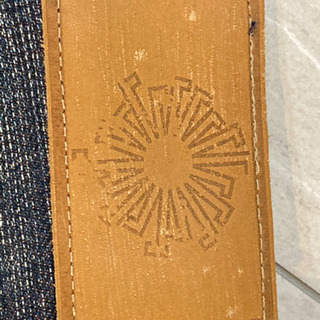 美品 TORNADOMART ダメージ加工 デニム ジーンズ Ｓトルネードマート ズボン ジーパン ローライズ　韓流　k-pop LDH 三代目　EXILEの画像