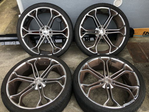 26インチ　タホ　エスカレード