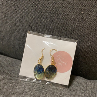 ハンドメイド　ピアスの画像