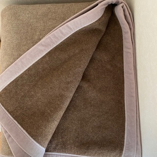 カシミヤ100%毛布の画像