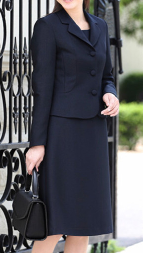 お受験スーツ　濃紺