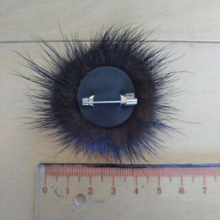 ふわふわブローチの画像