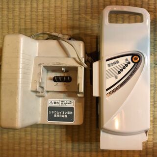 《レンタサイクル店使用　自転車整備士整備済み！》㊴中古車　電動アシスト　26インチ　Panasonic　シルバー　3段変速付 の画像