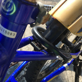 ★20インチ　男児自転車　LEDオートライト　6速シフトの画像