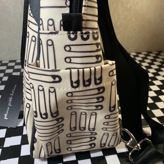 ◆新品未使用◆ ペチュニアピックルボトム マザーズバッグの画像
