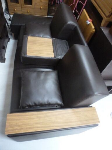 ＜（掘り出し物）12000円税込み＞リサイクルショップのダイトーです。 おしゃれアイテム　お持ち帰り価格　ソファーベッド