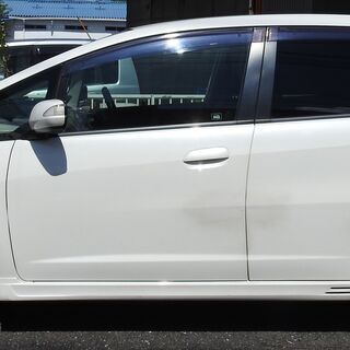 ホンダ　フィット　ハイブリッド　平成23年　★車検令和2年12月まで★の画像