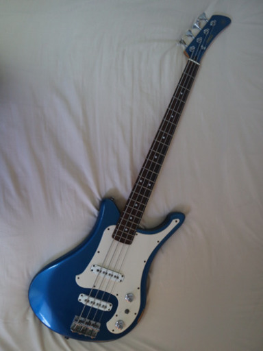 【値下げしました】YAMAHA SBV-500 ブルー　bass ベース【ソフトケース付】