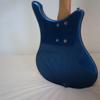 【値下げしました】YAMAHA SBV-500 ブルー　bass ベース【ソフトケース付】の画像