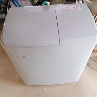 【中古品】日立洗濯機２層式の画像