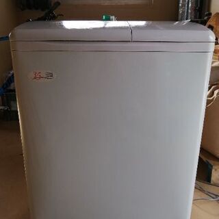 【中古品】日立洗濯機２層式の画像