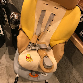 アプリカ　チャイルドシート　プーさん　