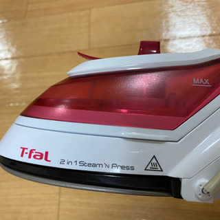 ［値下げ］ハンディースチームアイロンの画像