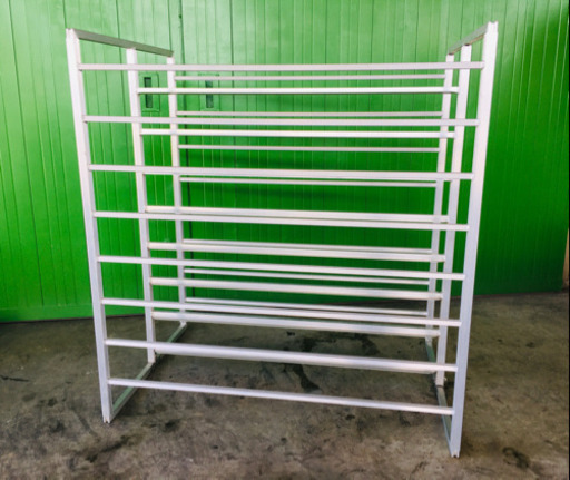 アルミ苗棚　64枚　中古