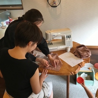 🧵9/17 1:30pm~ 👶キッズ同伴歓迎ハンドメイドクラス💕布製パッチンピンづくり🕊の画像