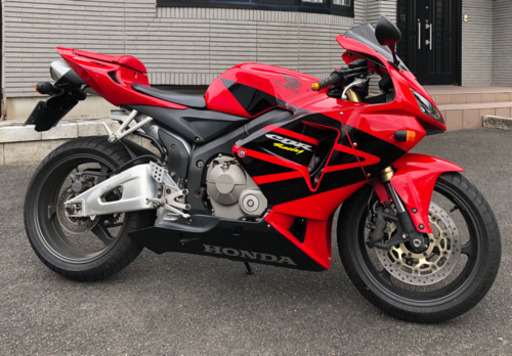 車検令和4年9月までCBR600RRのpc37後期のセミフルパワー　おまけに社外マフラー、テールランプ新潟市より