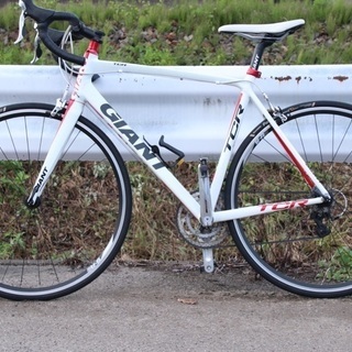 発送不可　GIANT TCR 2011? ロードバイク